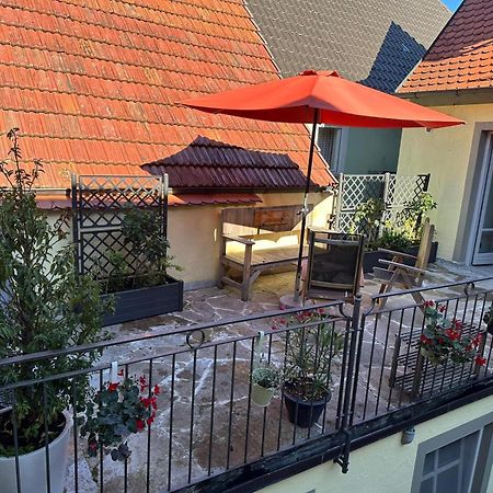 Vinopresso Gmbh - Cafe Roemer Прихсенщад Екстериор снимка